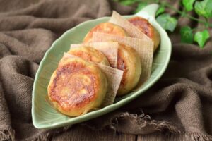 Chinese Beef Meat Pie (Xian Bing)